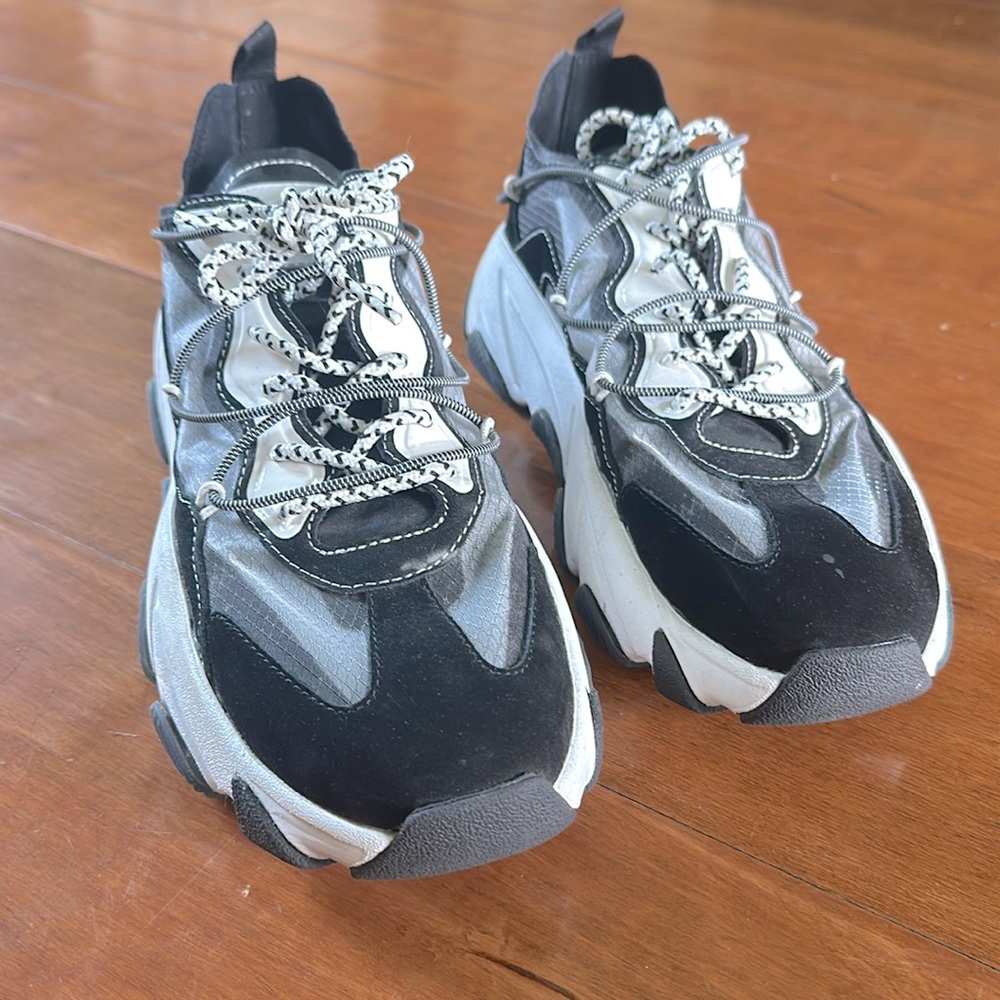 ASH Shoes Offers | Extra Bis SS21, Black/White ASH Womens Low-Top Sneakers